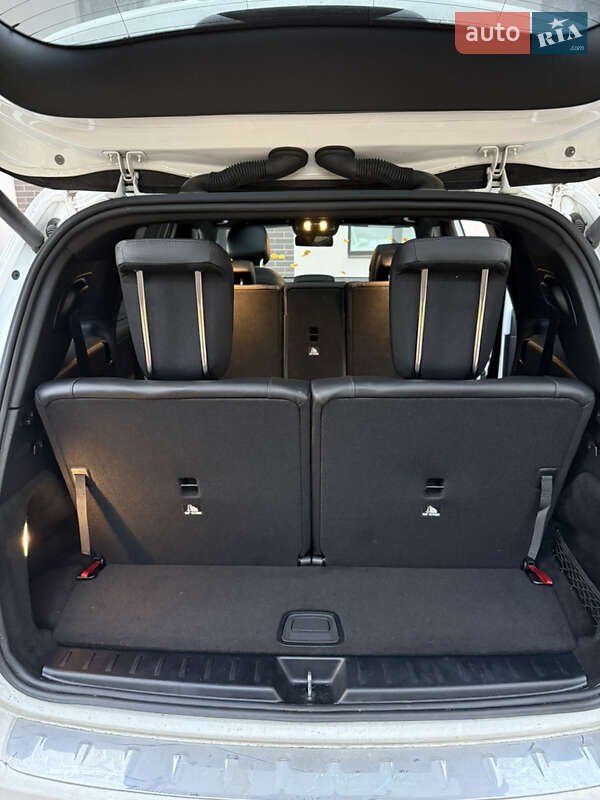 Внедорожник / Кроссовер Mercedes-Benz GLB-Class 2021 в Киеве