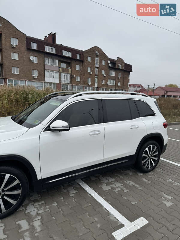 Позашляховик / Кросовер Mercedes-Benz GLB-Class 2023 в Києві фото 4 Позашляховик / Кросовер Mercedes-Benz GLB-Class 2023 в Києві