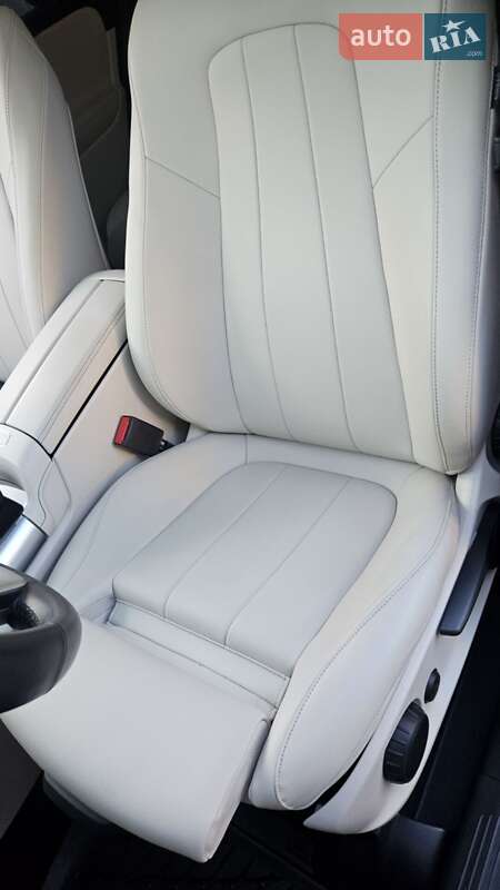 Внедорожник / Кроссовер Mercedes-Benz GLB-Class 2022 в Киеве фото 32 Внедорожник / Кроссовер Mercedes-Benz GLB-Class 2022 в Киеве