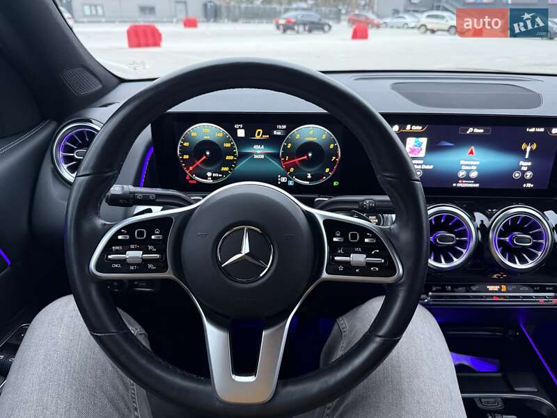 Позашляховик / Кросовер Mercedes-Benz GLB-Class 2021 в Києві