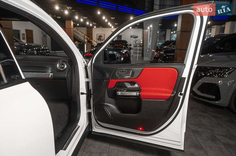 Позашляховик / Кросовер Mercedes-Benz GLB-Class 2020 в Одесі фото 11 Позашляховик / Кросовер Mercedes-Benz GLB-Class 2020 в Одесі