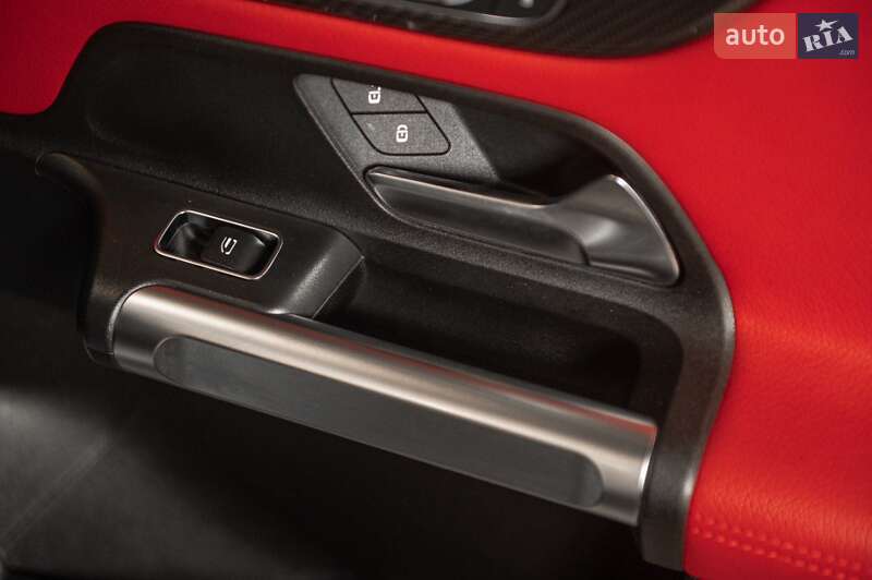 Позашляховик / Кросовер Mercedes-Benz GLB-Class 2020 в Одесі фото 55 Позашляховик / Кросовер Mercedes-Benz GLB-Class 2020 в Одесі