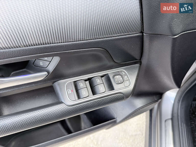 Позашляховик / Кросовер Mercedes-Benz GLB-Class 2021 в Тернополі фото 23 Позашляховик / Кросовер Mercedes-Benz GLB-Class 2021 в Тернополі