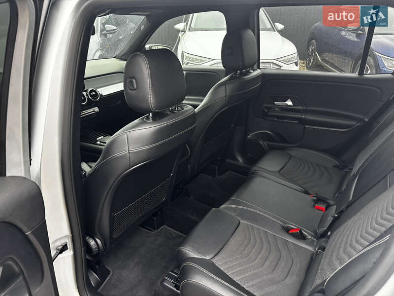 Внедорожник / Кроссовер Mercedes-Benz GLB-Class 2021 в Львове