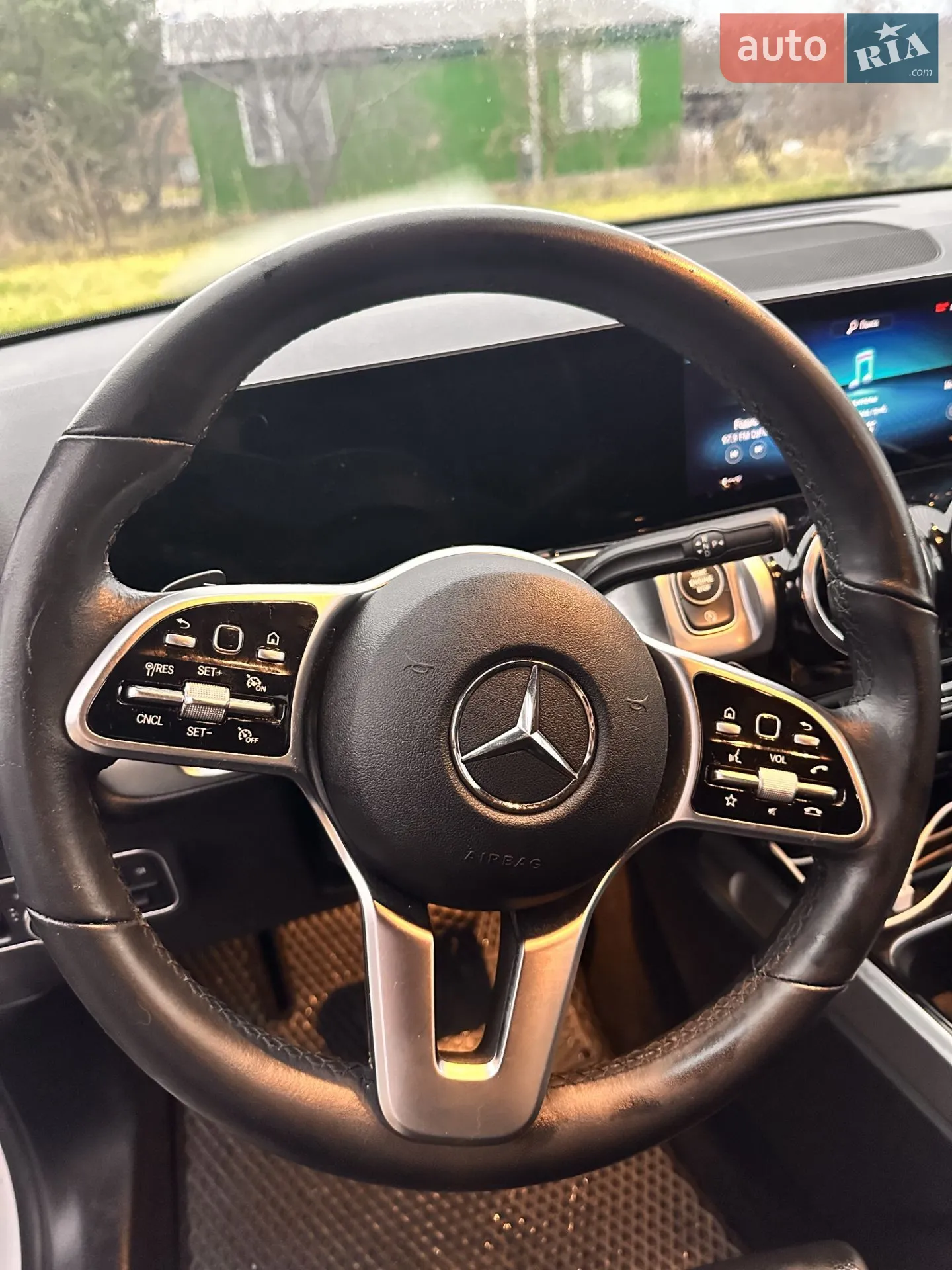 2022 Mercedes-Benz GLB - мініатюра 21