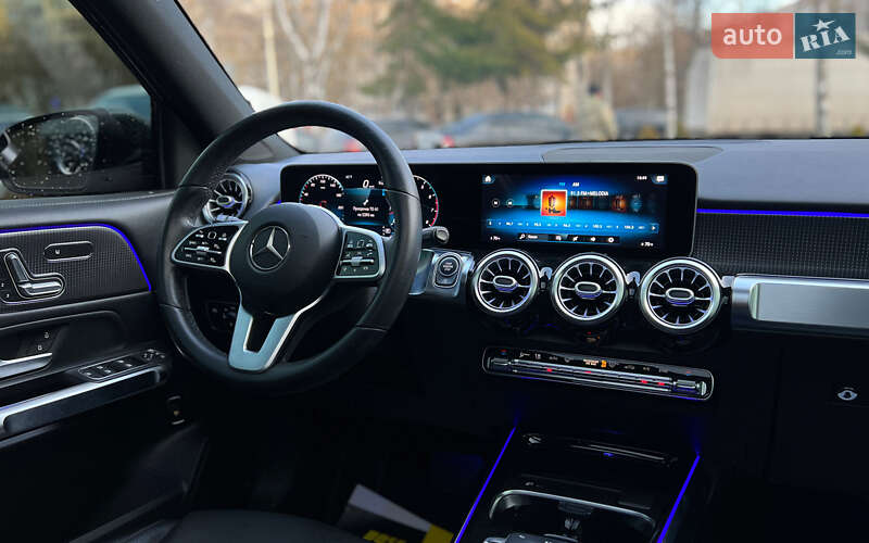 Позашляховик / Кросовер Mercedes-Benz GLB-Class 2019 в Львові