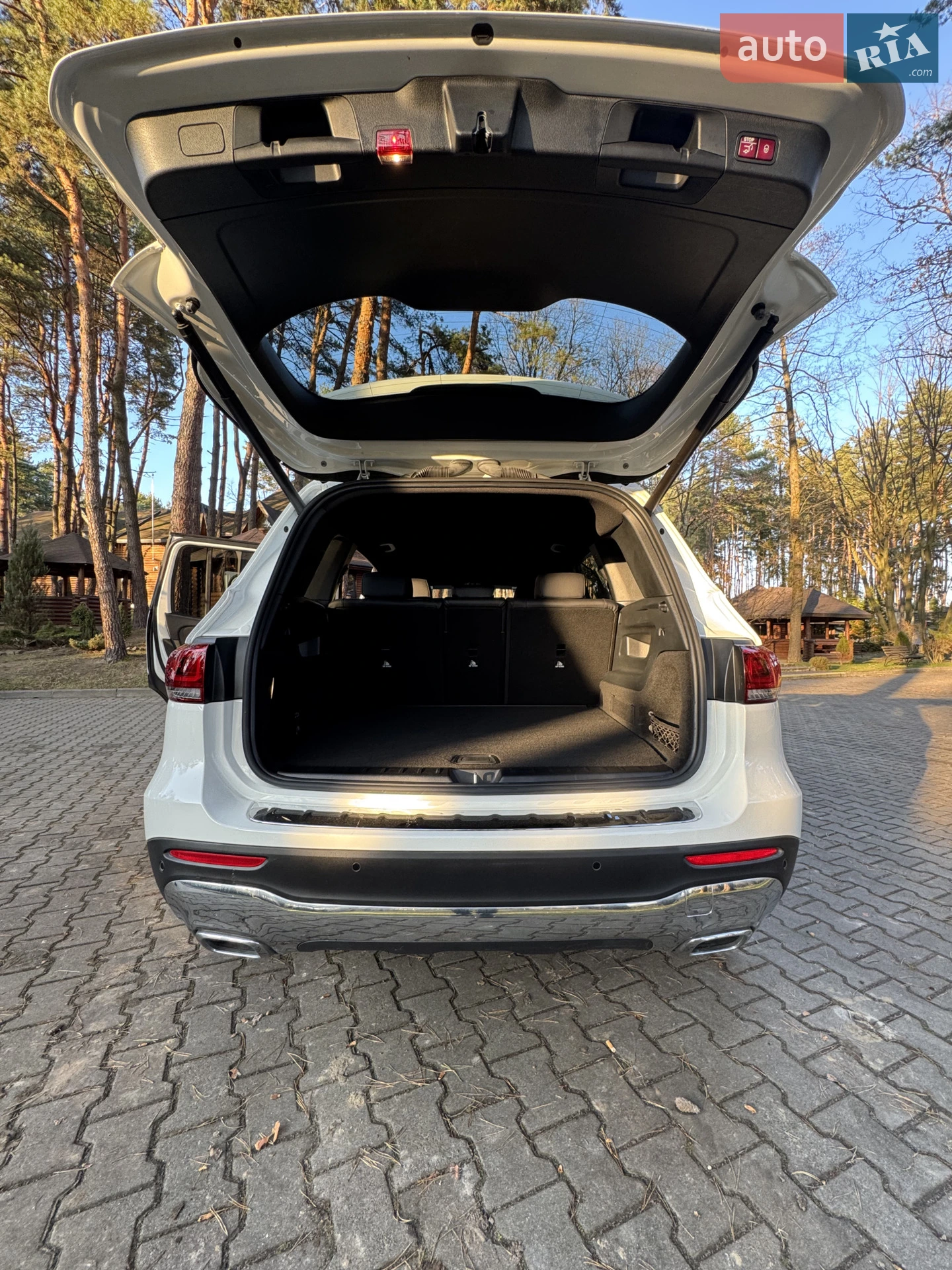 2022 Mercedes-Benz GLB - мініатюра 29