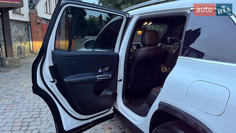 Внедорожник / Кроссовер Mercedes-Benz GLB-Class 2020 в Хмельницком