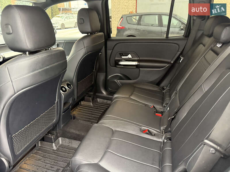 Позашляховик / Кросовер Mercedes-Benz GLB-Class 2021 в Рівному