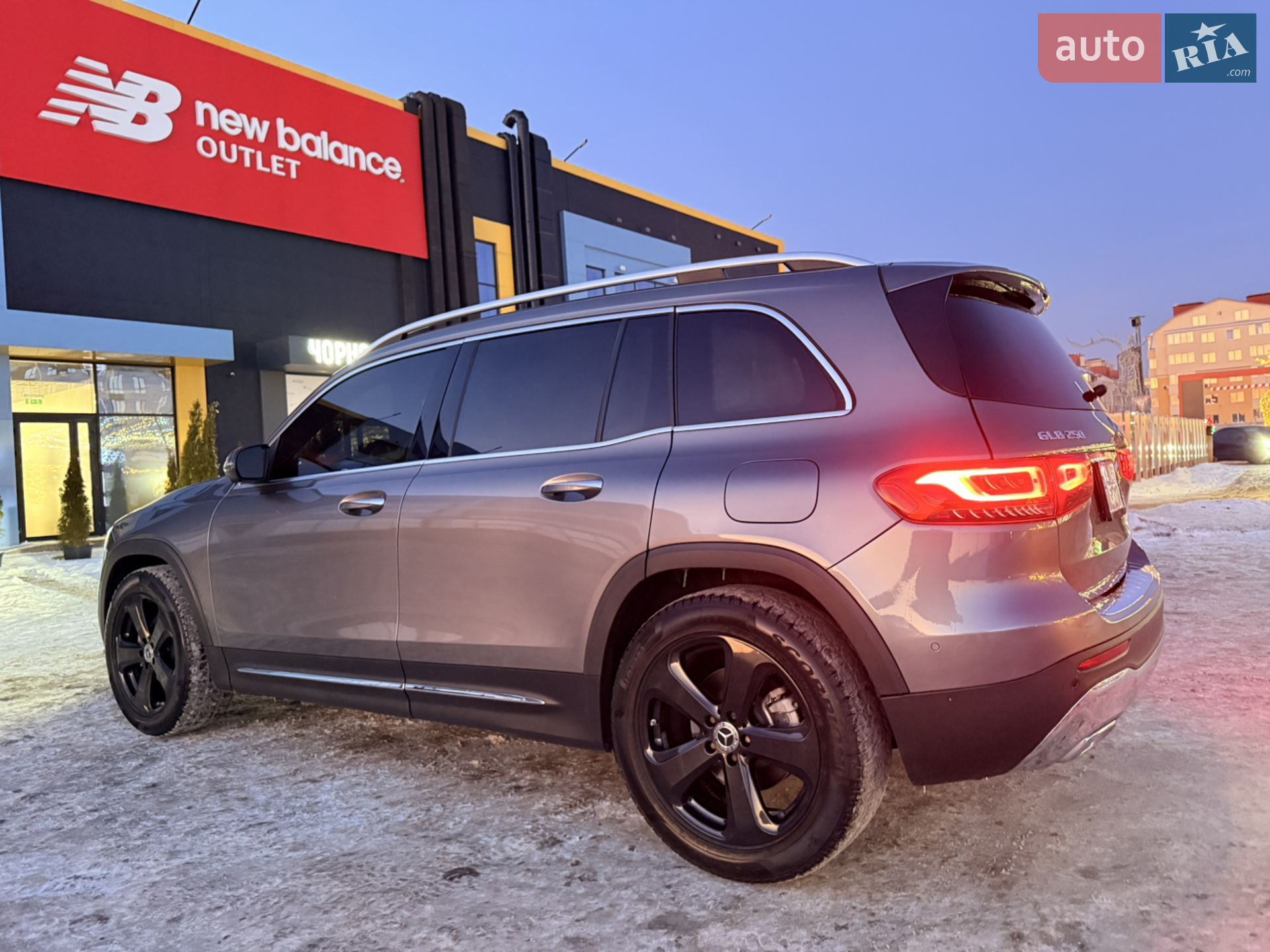 2020 Mercedes-Benz GLB - мініатюра 13