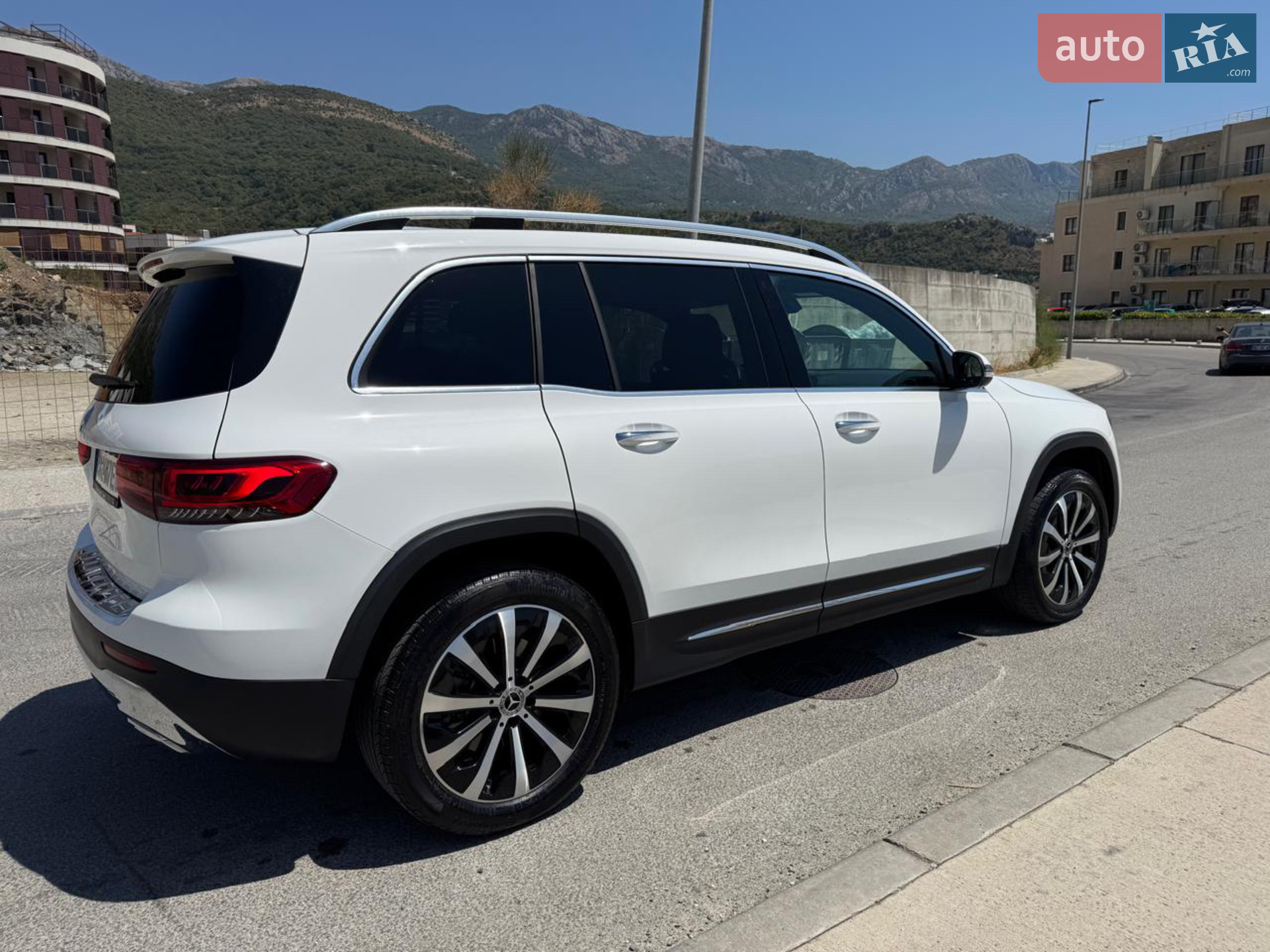 2022 Mercedes-Benz GLB - мініатюра 3
