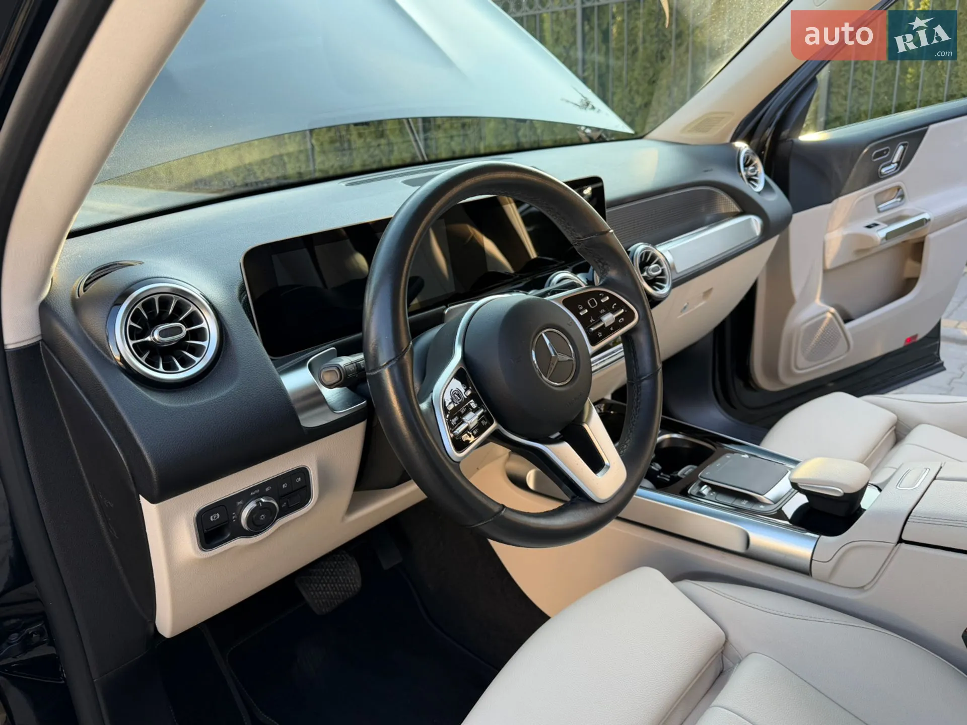 2021 Mercedes-Benz GLB - мініатюра 34