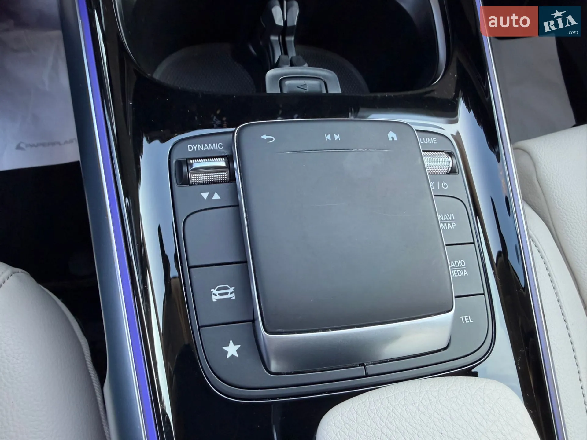 2021 Mercedes-Benz GLB - мініатюра 27