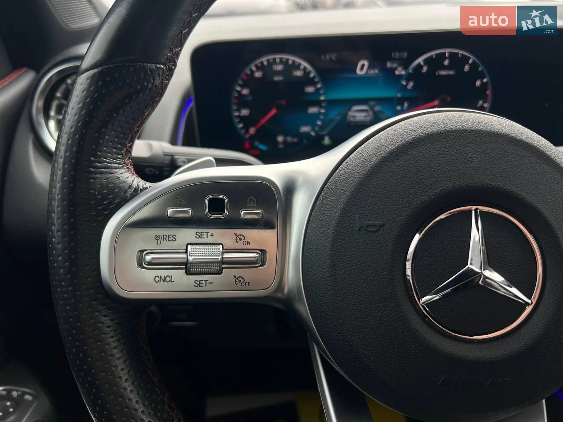 2021 Mercedes-Benz GLB - мініатюра 19