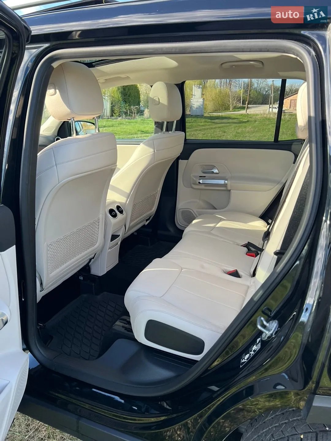 2020 Mercedes-Benz GLB - мініатюра 13