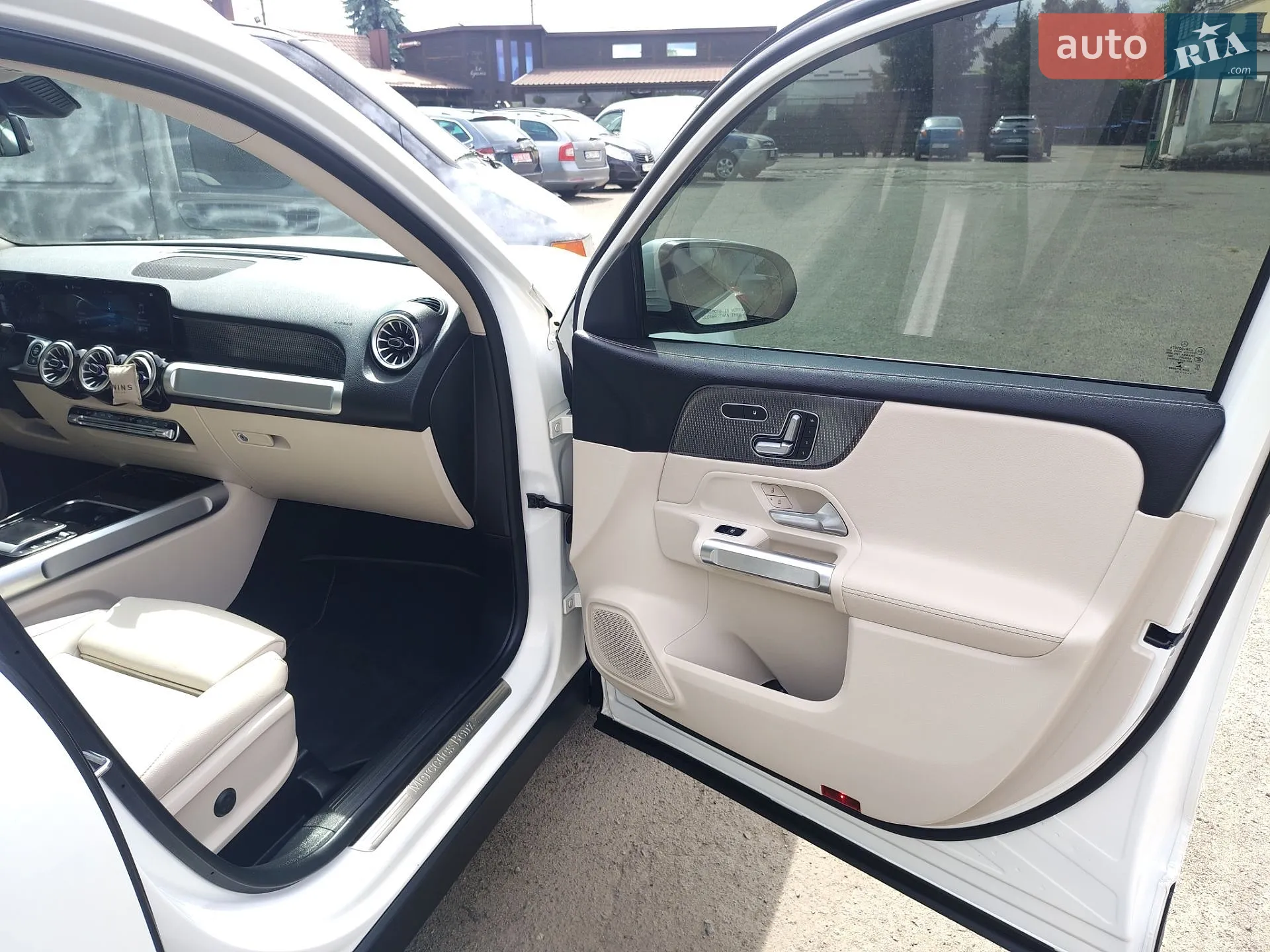 2022 Mercedes-Benz GLB - мініатюра 22