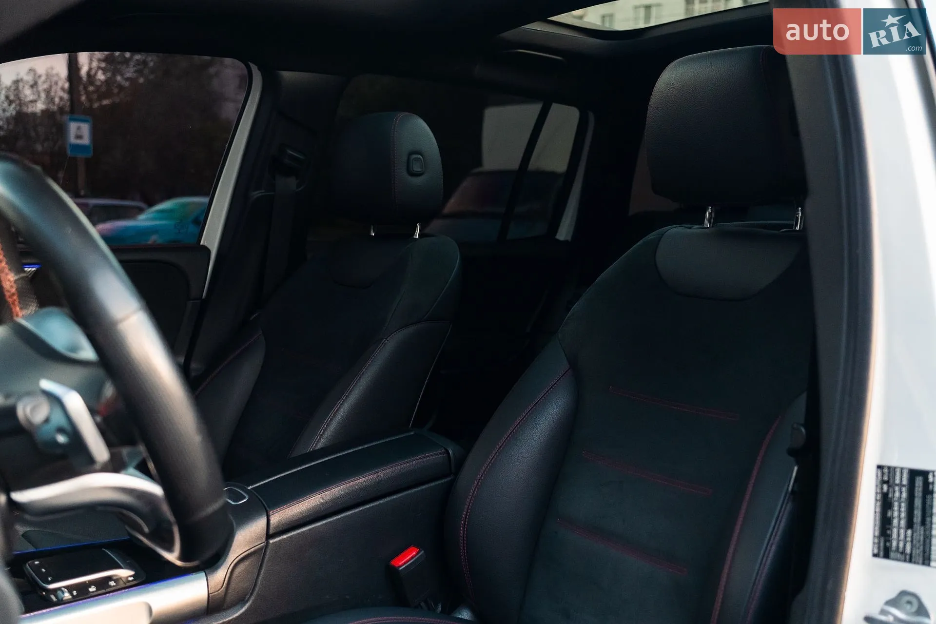 2021 Mercedes-Benz GLB - мініатюра 53