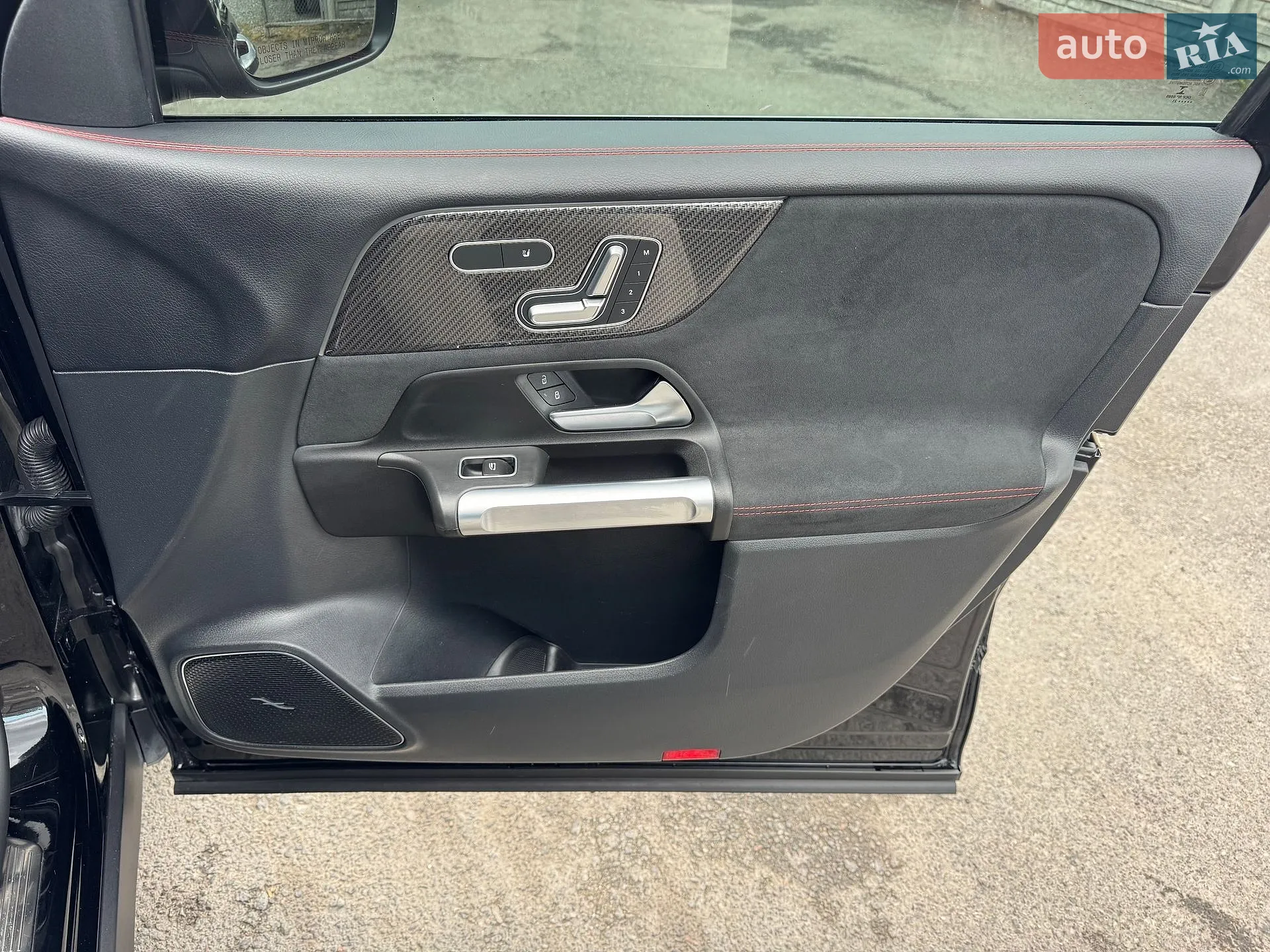 2021 Mercedes-Benz GLB - мініатюра 111