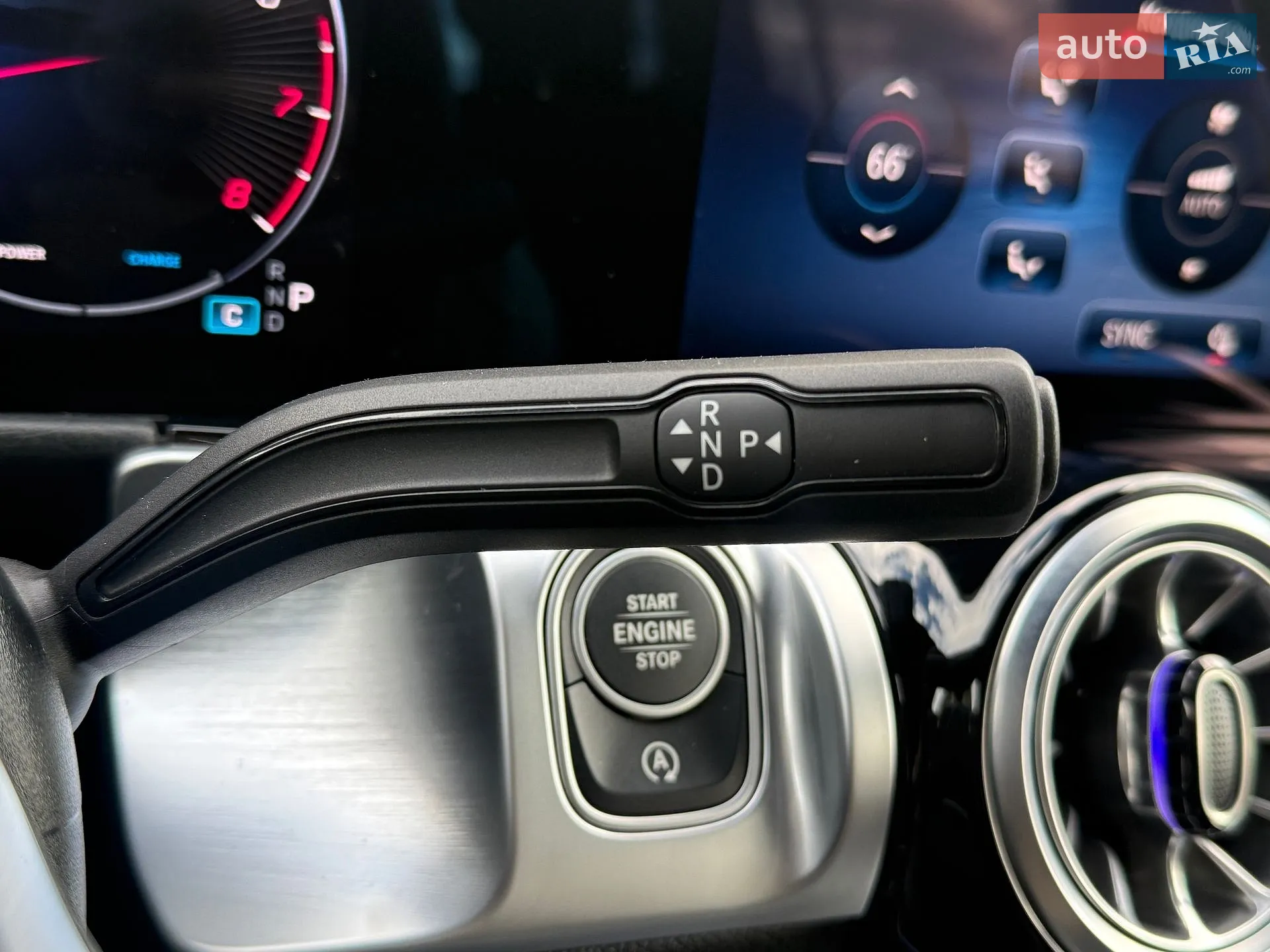 2024 Mercedes-Benz GLB - мініатюра 32