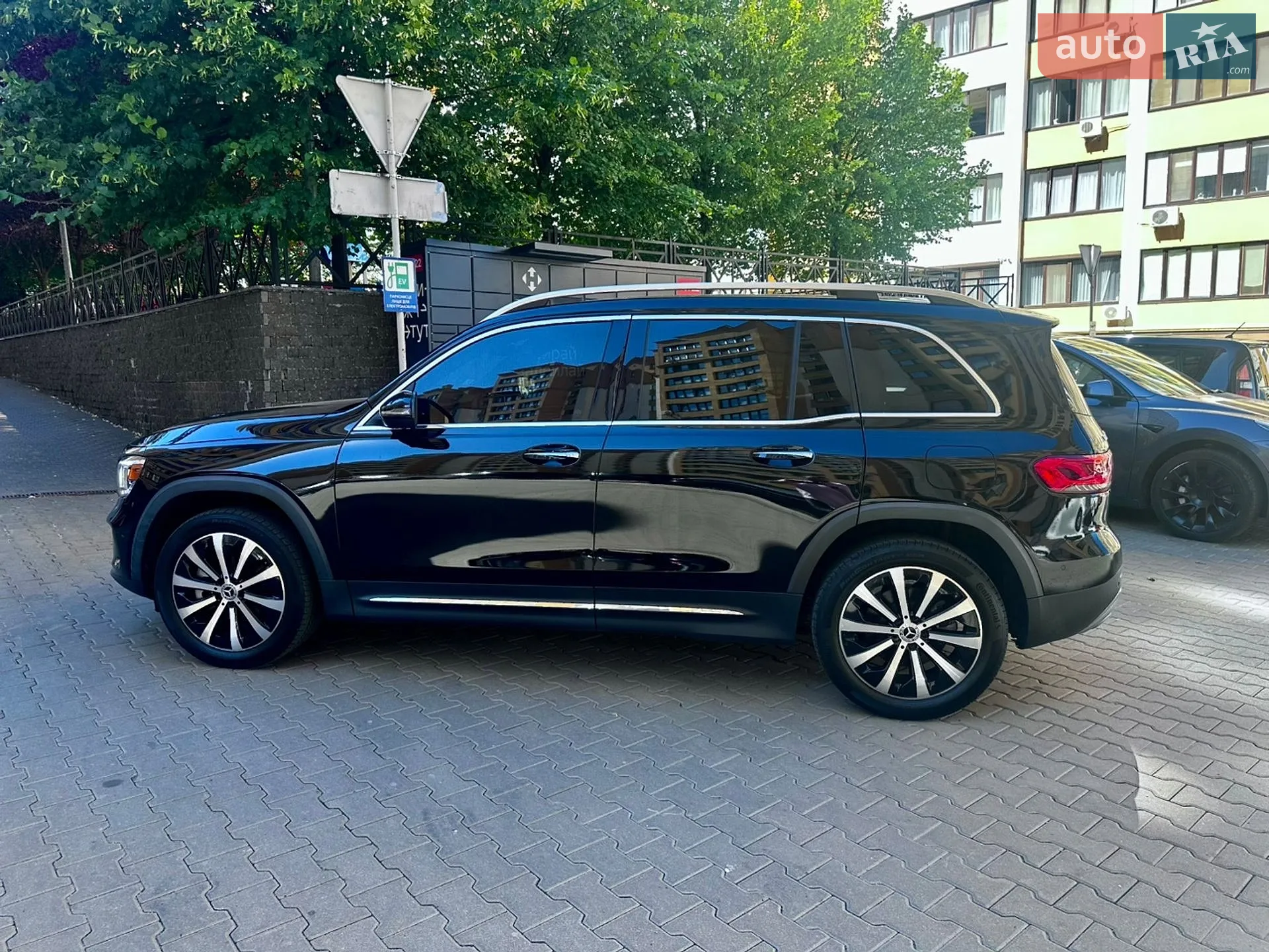 2021 Mercedes-Benz GLB - мініатюра 4