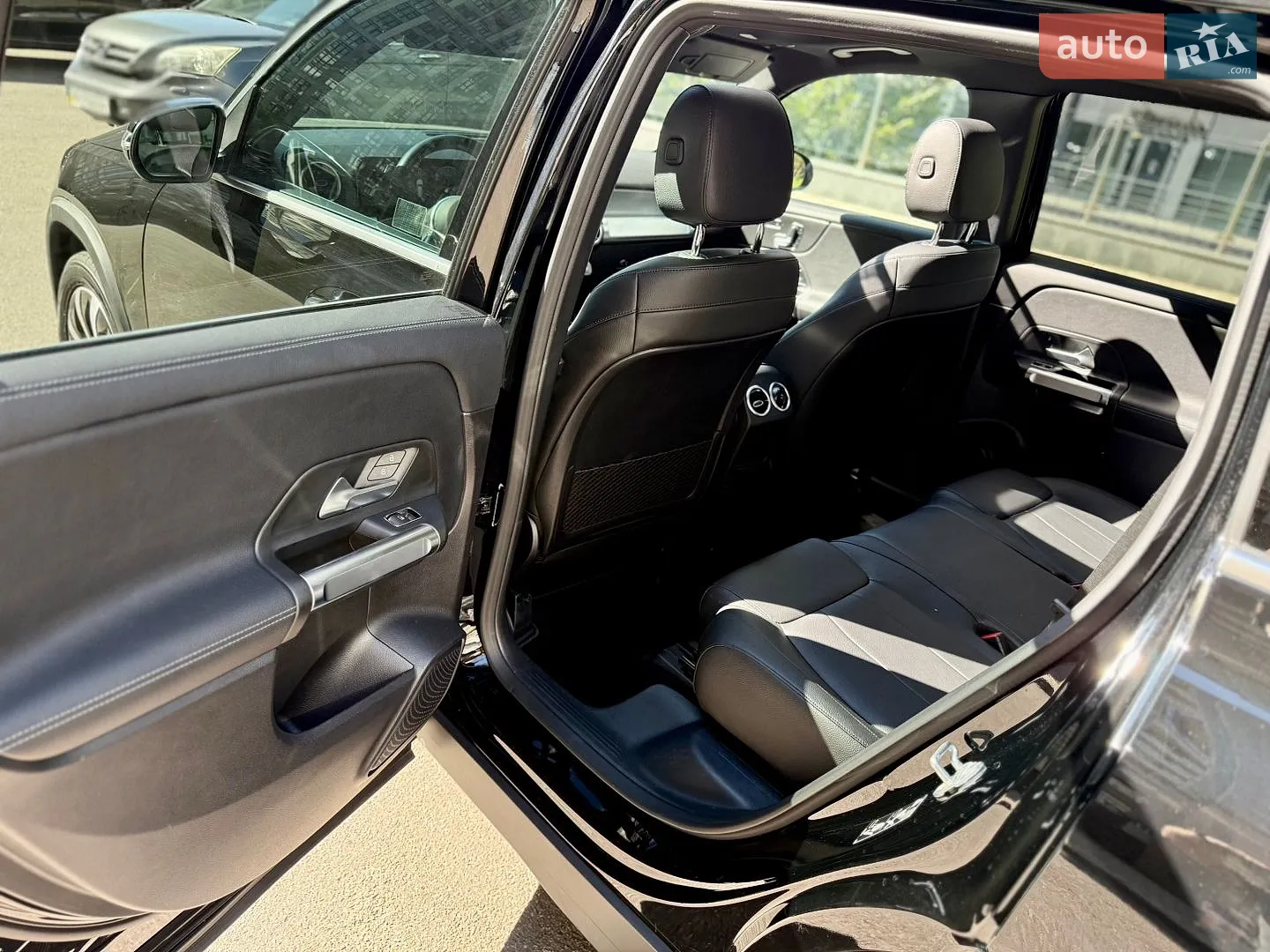 2020 Mercedes-Benz GLB - мініатюра 19