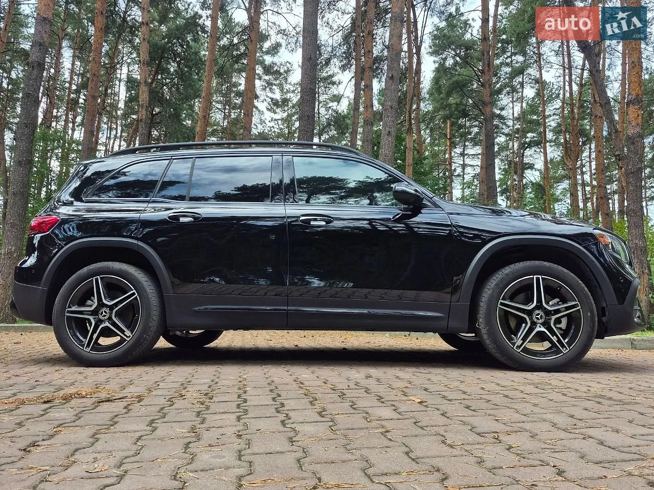 2020 Mercedes-Benz GLB - мініатюра 12