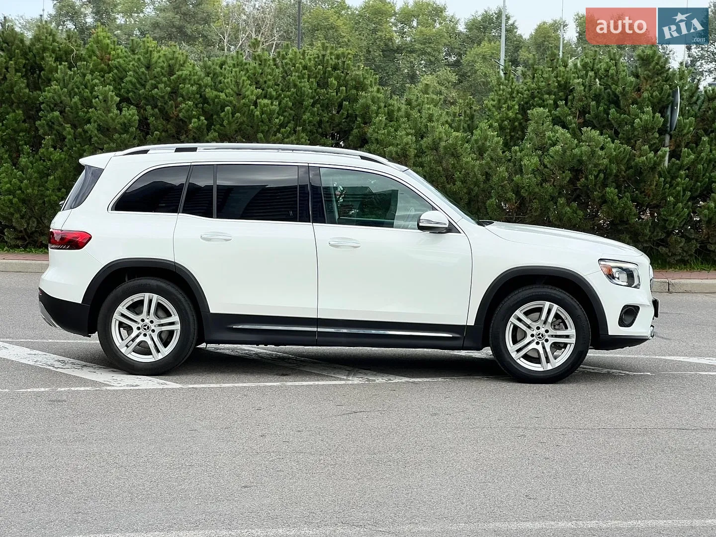 2022 Mercedes-Benz GLB - мініатюра 24