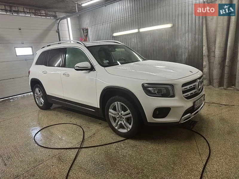 Mercedes-Benz GLB-Class