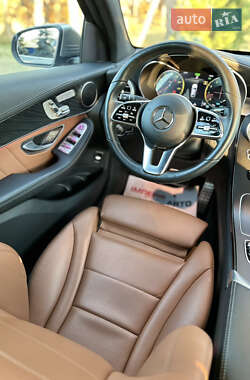 Внедорожник / Кроссовер Mercedes-Benz GLC-Class Coupe 2022 в 