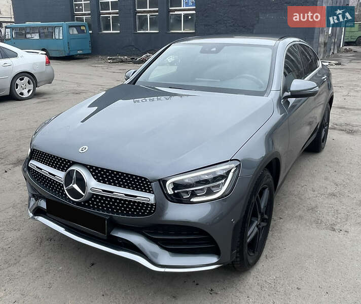 Внедорожник / Кроссовер Mercedes-Benz GLC-Class Coupe 2022 в 