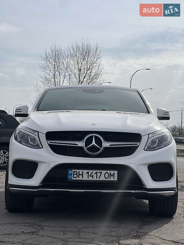 Внедорожник / Кроссовер Mercedes-Benz GLC-Class Coupe 2016 в Киеве