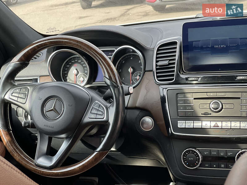 Внедорожник / Кроссовер Mercedes-Benz GLC-Class Coupe 2016 в Киеве