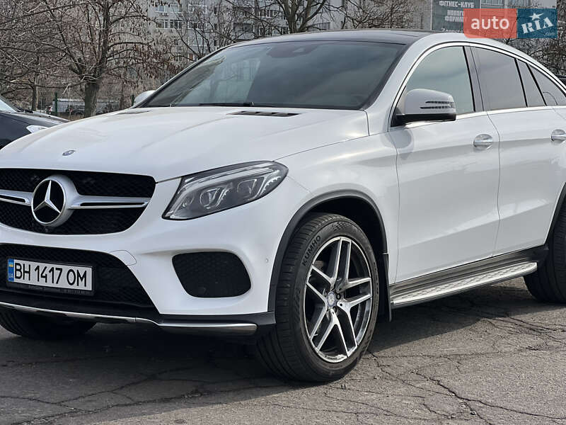 Внедорожник / Кроссовер Mercedes-Benz GLC-Class Coupe 2016 в Киеве
