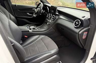 Внедорожник / Кроссовер Mercedes-Benz GLC-Class Coupe 2017 в 