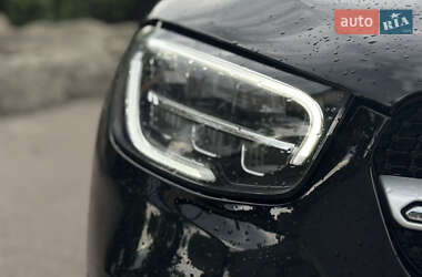 Позашляховик / Кросовер Mercedes-Benz GLC-Class Coupe 2020 в 