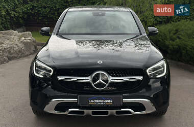 Позашляховик / Кросовер Mercedes-Benz GLC-Class Coupe 2020 в 