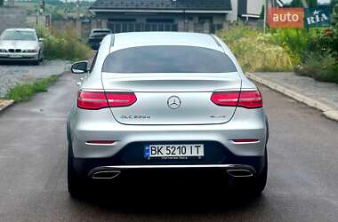 Внедорожник / Кроссовер Mercedes-Benz GLC-Class Coupe 2018 в 