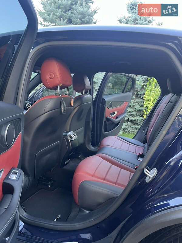 Позашляховик / Кросовер Mercedes-Benz GLC-Class Coupe 2018 в Дніпрі фото 7 Позашляховик / Кросовер Mercedes-Benz GLC-Class Coupe 2018 в Дніпрі