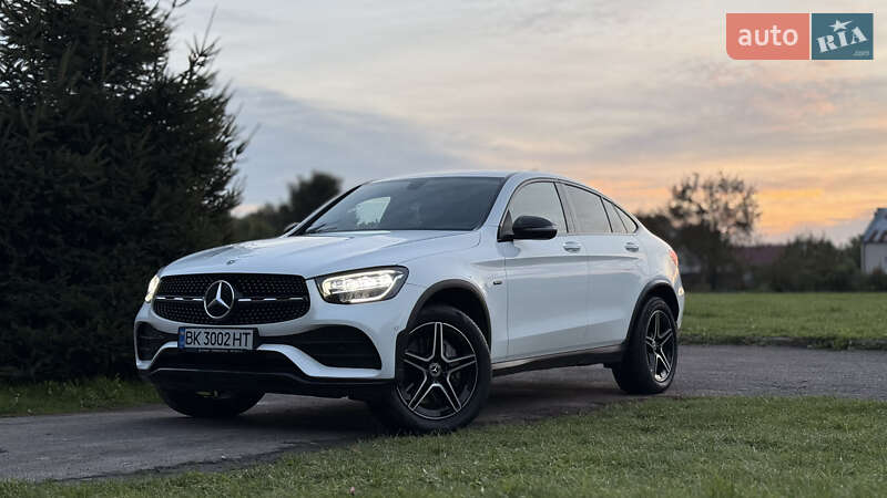 Внедорожник / Кроссовер Mercedes-Benz GLC-Class Coupe 2020 в 
