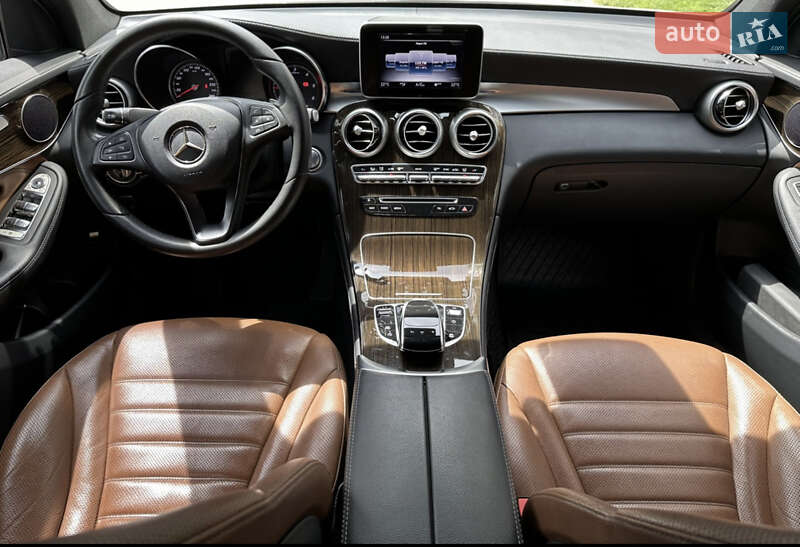Внедорожник / Кроссовер Mercedes-Benz GLC-Class Coupe 2018 в Житомире фото 4 Внедорожник / Кроссовер Mercedes-Benz GLC-Class Coupe 2018 в Житомире