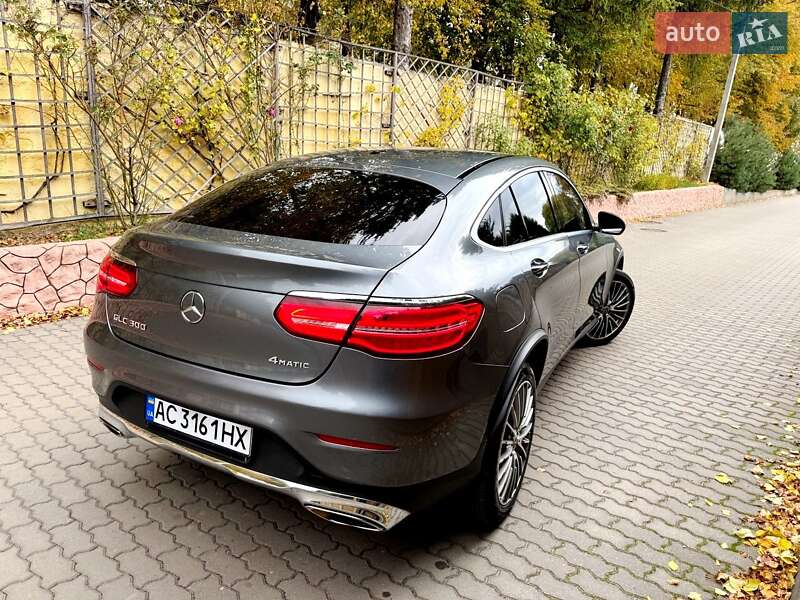 Позашляховик / Кросовер Mercedes-Benz GLC-Class Coupe 2017 в Хмельницькому фото 4 Позашляховик / Кросовер Mercedes-Benz GLC-Class Coupe 2017 в Хмельницькому