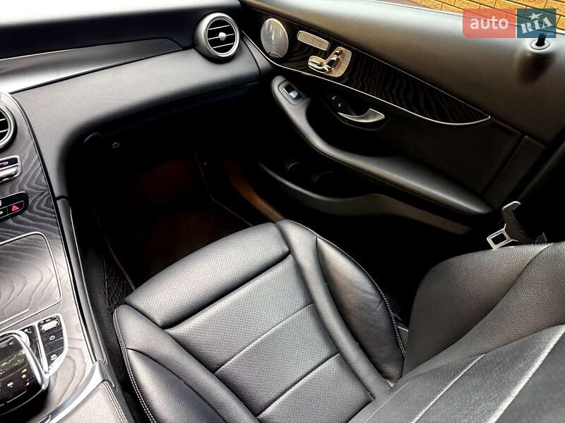 Позашляховик / Кросовер Mercedes-Benz GLC-Class Coupe 2017 в Хмельницькому фото 31 Позашляховик / Кросовер Mercedes-Benz GLC-Class Coupe 2017 в Хмельницькому