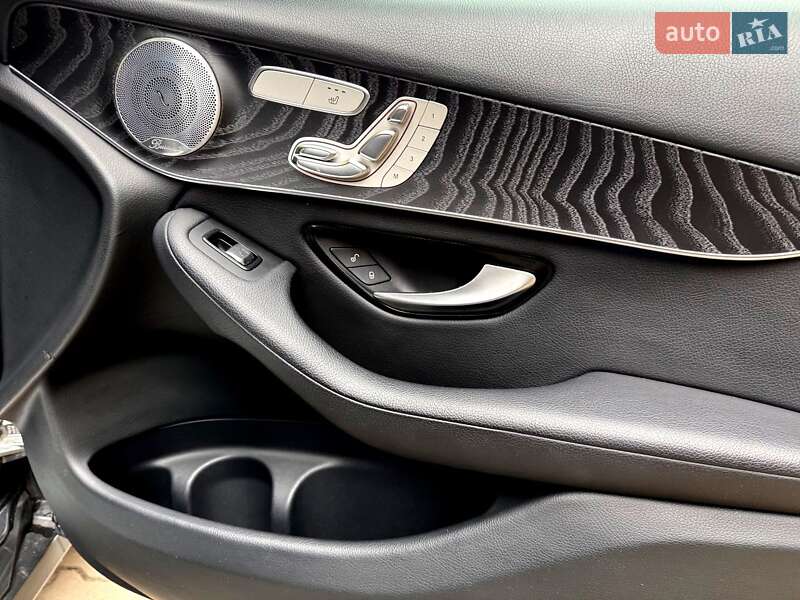 Позашляховик / Кросовер Mercedes-Benz GLC-Class Coupe 2017 в Хмельницькому фото 35 Позашляховик / Кросовер Mercedes-Benz GLC-Class Coupe 2017 в Хмельницькому