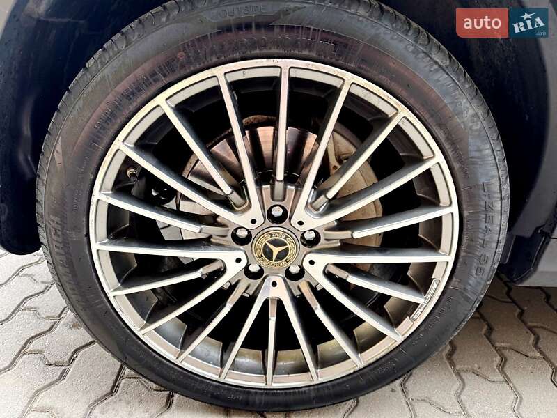 Позашляховик / Кросовер Mercedes-Benz GLC-Class Coupe 2017 в Хмельницькому фото 63 Позашляховик / Кросовер Mercedes-Benz GLC-Class Coupe 2017 в Хмельницькому