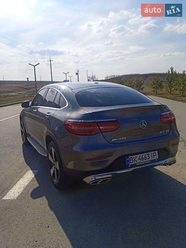 Внедорожник / Кроссовер Mercedes-Benz GLC-Class Coupe 2018 в Ровно