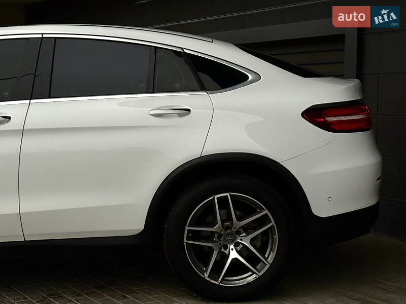 Позашляховик / Кросовер Mercedes-Benz GLC-Class Coupe 2016 в Києві фото 13 Позашляховик / Кросовер Mercedes-Benz GLC-Class Coupe 2016 в Києві