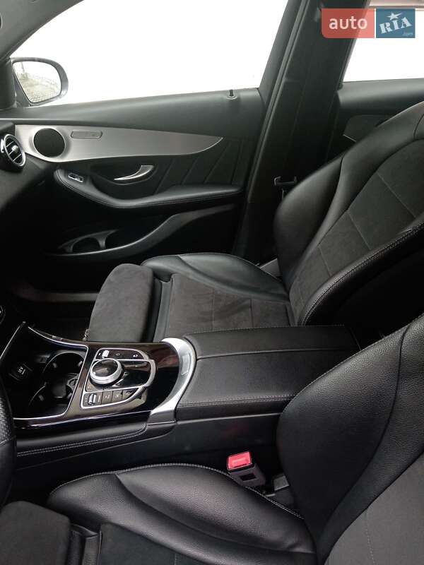 Позашляховик / Кросовер Mercedes-Benz GLC-Class Coupe 2019 в Києві фото 6 Позашляховик / Кросовер Mercedes-Benz GLC-Class Coupe 2019 в Києві