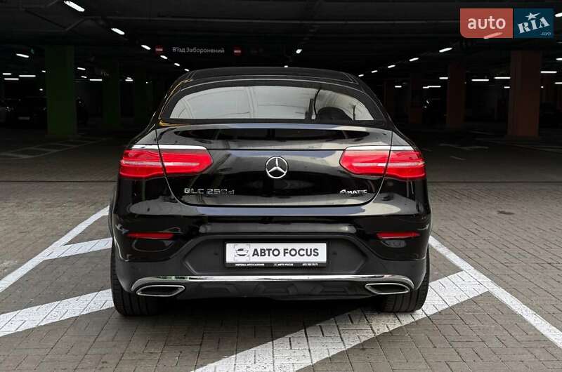 Позашляховик / Кросовер Mercedes-Benz GLC-Class Coupe 2017 в Києві фото 7 Позашляховик / Кросовер Mercedes-Benz GLC-Class Coupe 2017 в Києві