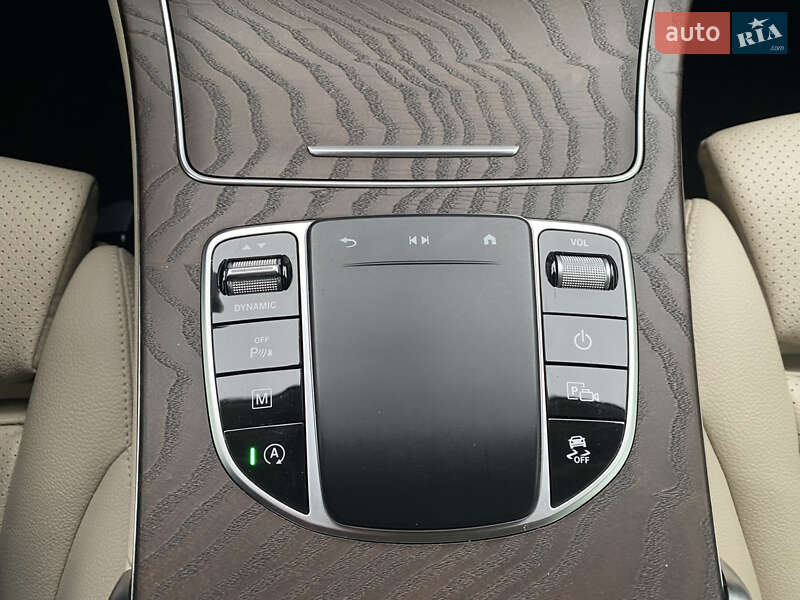 Внедорожник / Кроссовер Mercedes-Benz GLC-Class Coupe 2020 в Киеве