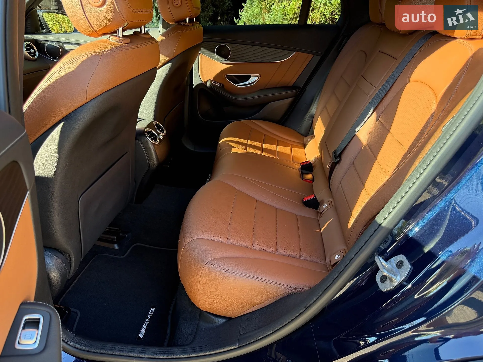 2021 Mercedes-Benz GLC - мініатюра 138